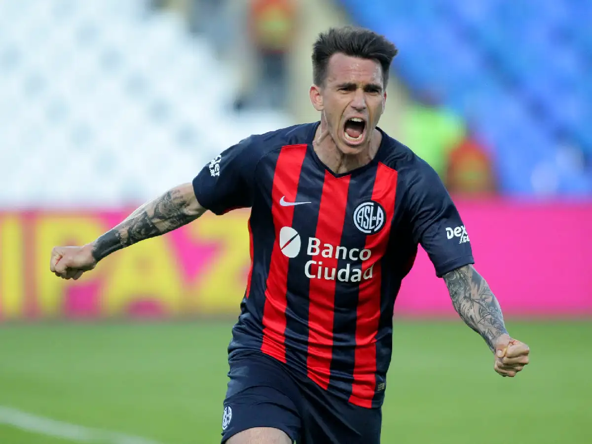 San Lorenzo se metió en cuartos 