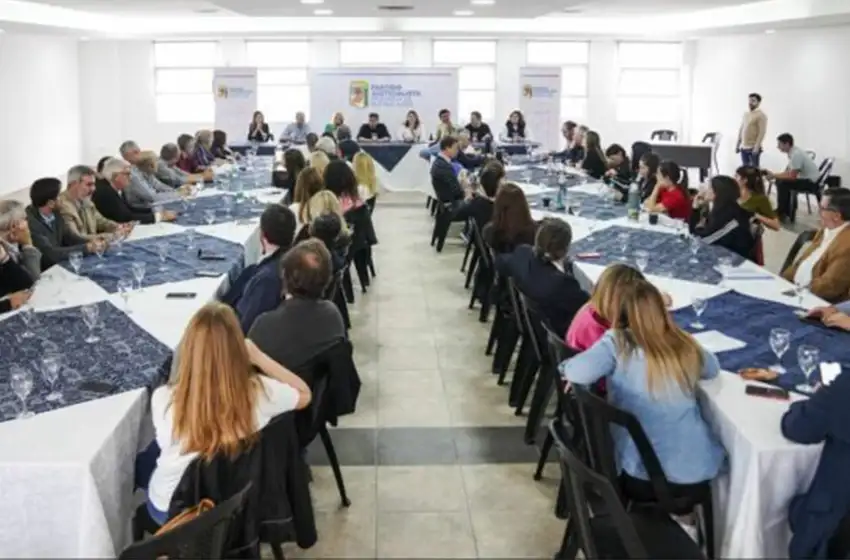 El PJ bonaernse convocó a un Congreso contra el “avasallamiento” judicial a CFK