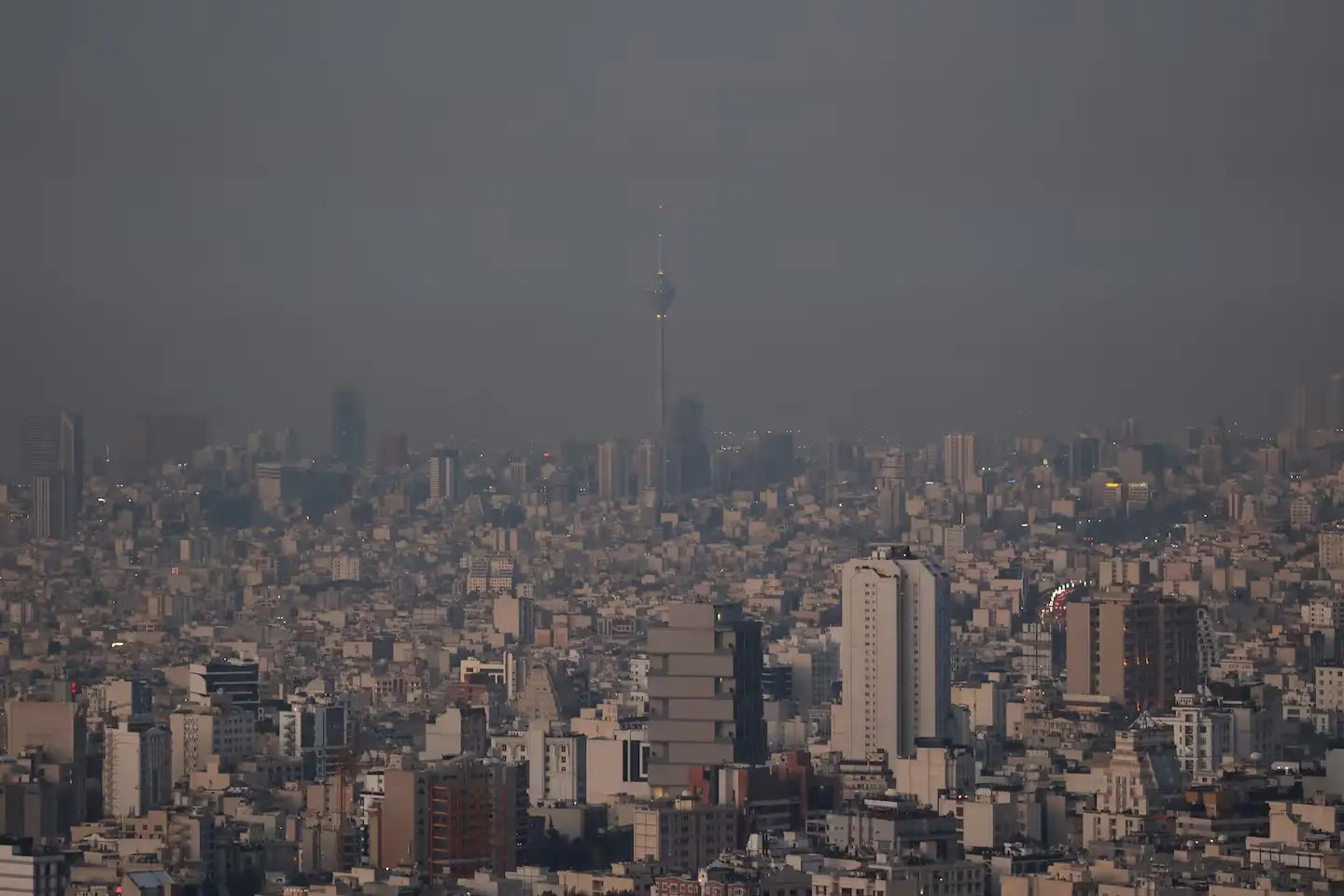 Teherán fue una de las ciudades bombardeadas hoy por las fuerzas israelíes.
