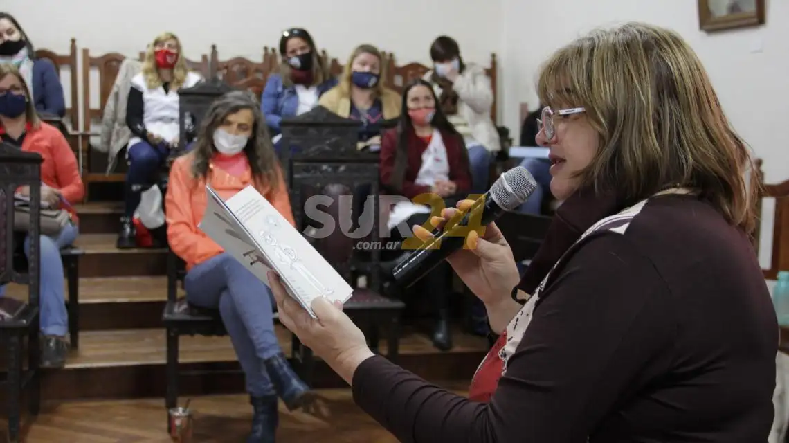 Educación avanza en la implementación del programa “Acompañar: puentes de igualdad” 