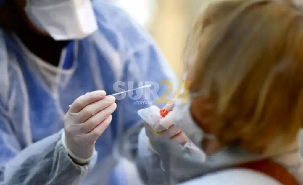 Reportaron 6.183 nuevos contagios y 121 muertes de covid en el país