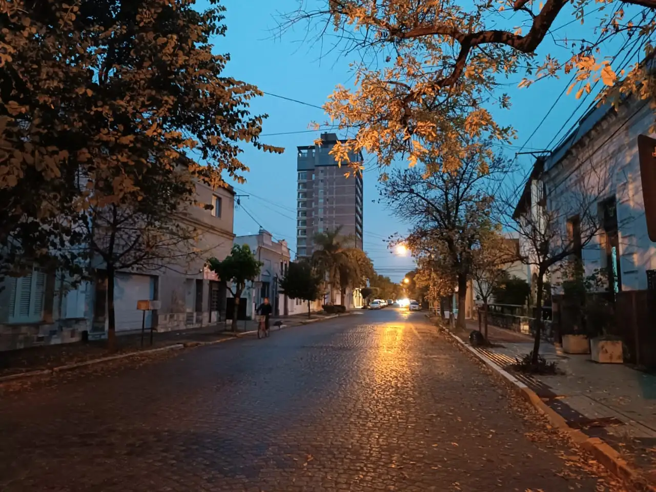 La jornada estará mayormente soleado en la ciudad.