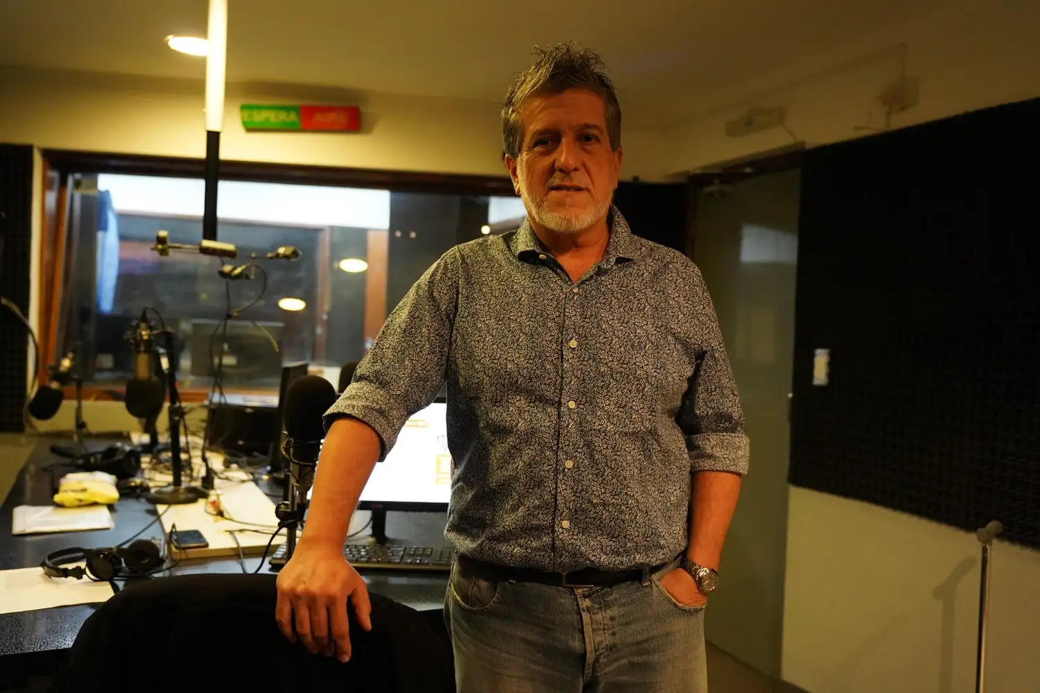 El locutor continúa con su recuperación y ya sueña con volver al aire.