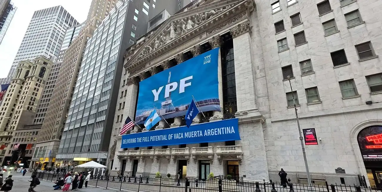 Debate sobre inversiones y política energética tras la sentencia de YPF.