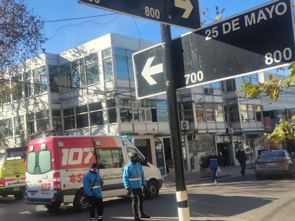Servicios de emergencias y un gran despliegue en pleno centro de la ciudad.