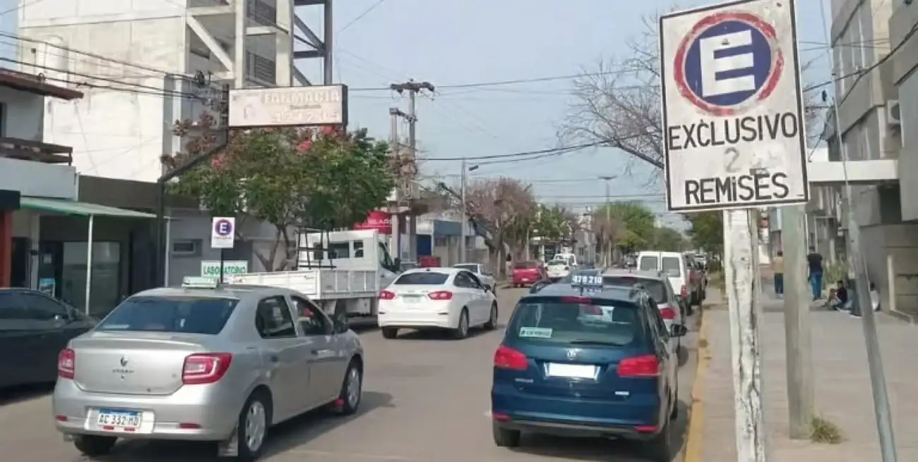 En la prestación del nuevo servicio coexistirán autos particulares y remises. Foto: Gustavo Capeletti