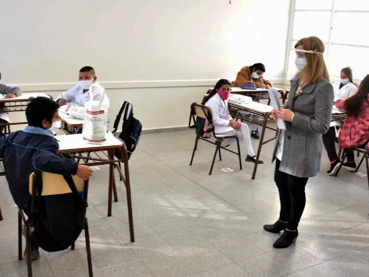 Debatirán cambios en condiciones de ingreso a la docencia