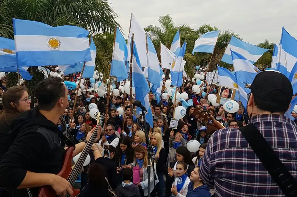 Miles de personas en la marcha Por las Dos Vidas
