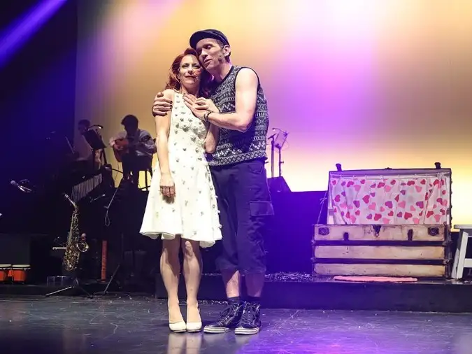 Elena Roger llegará acompañada de Diego Reinhold para este homenaje a Mina.